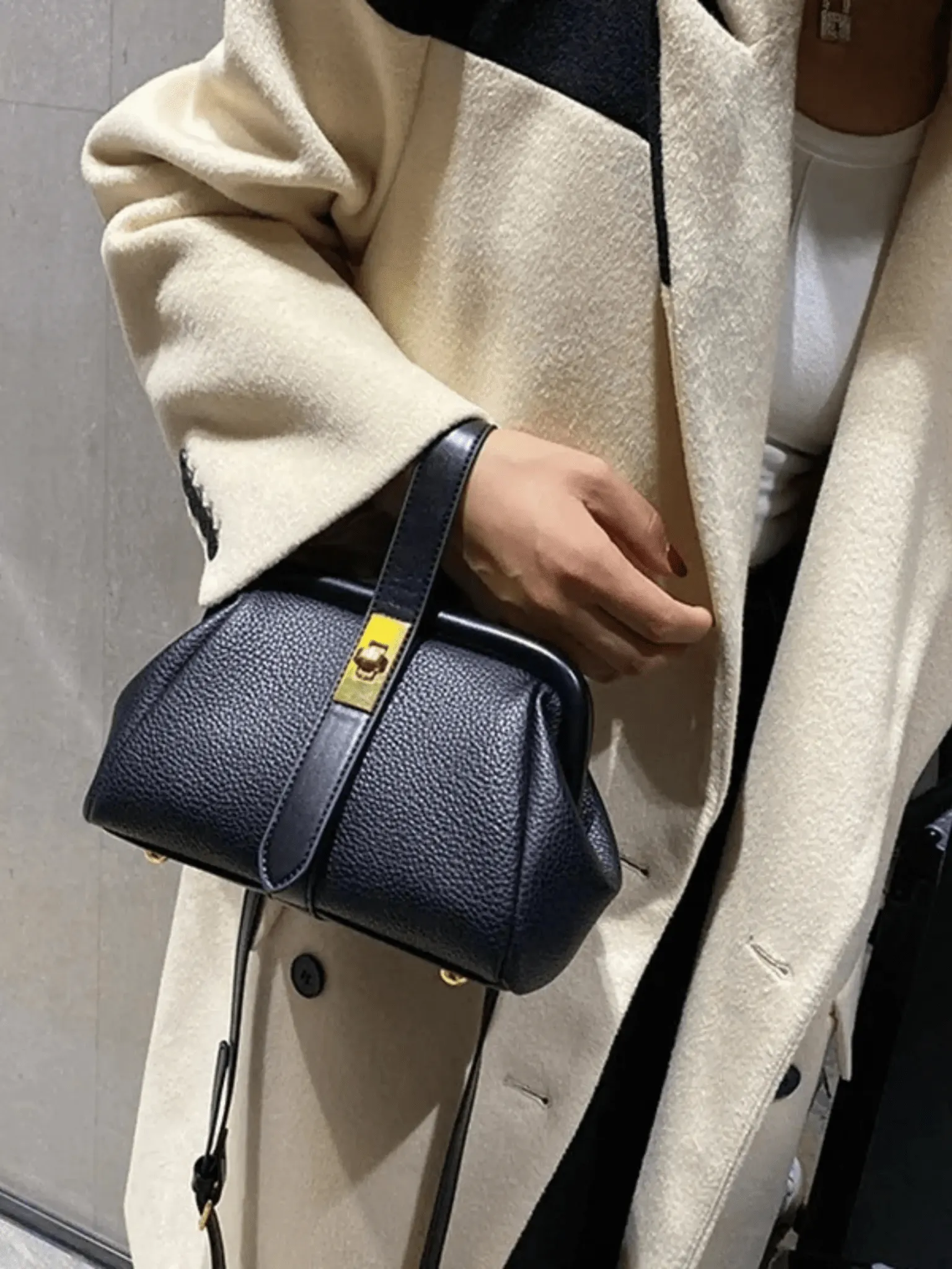 Emma | Classic Structured Brown Leather Handbag