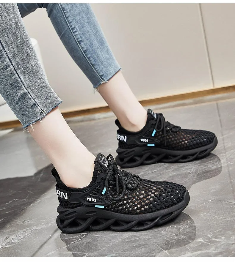 Flywoven Stretch Breathable Sneakers
