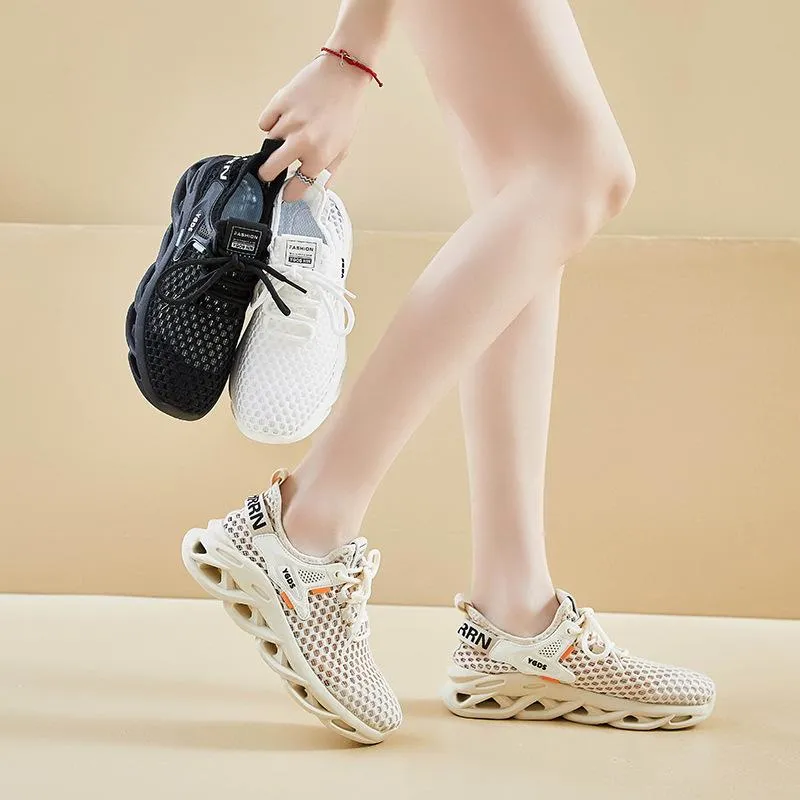 Flywoven Stretch Breathable Sneakers