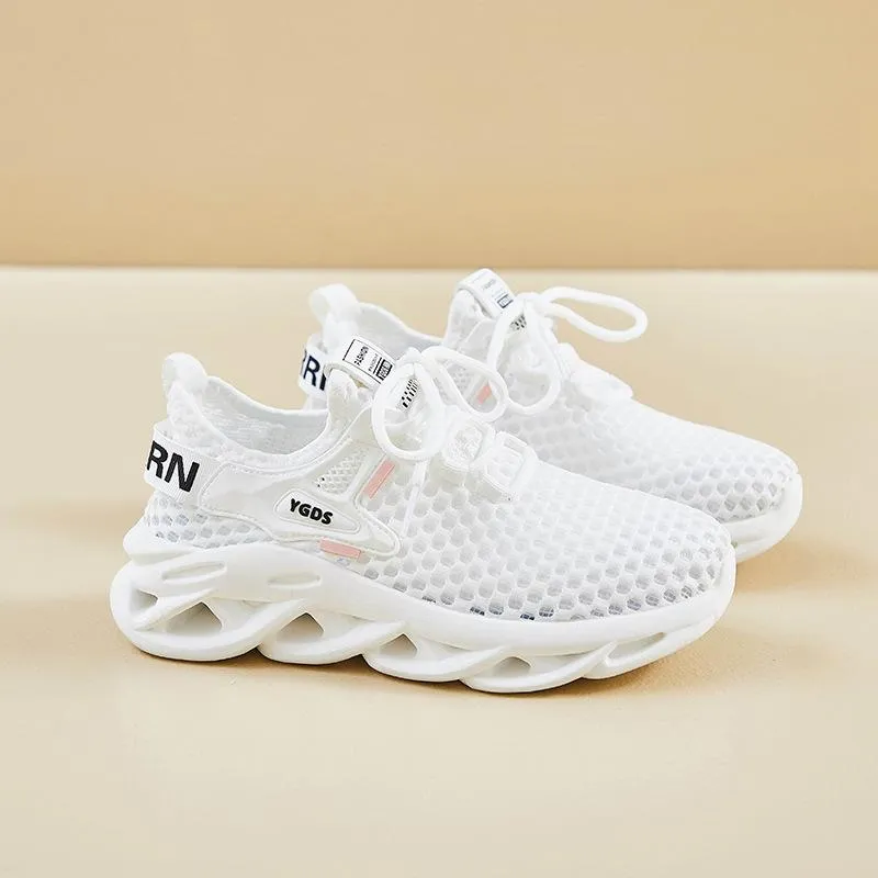 Flywoven Stretch Breathable Sneakers