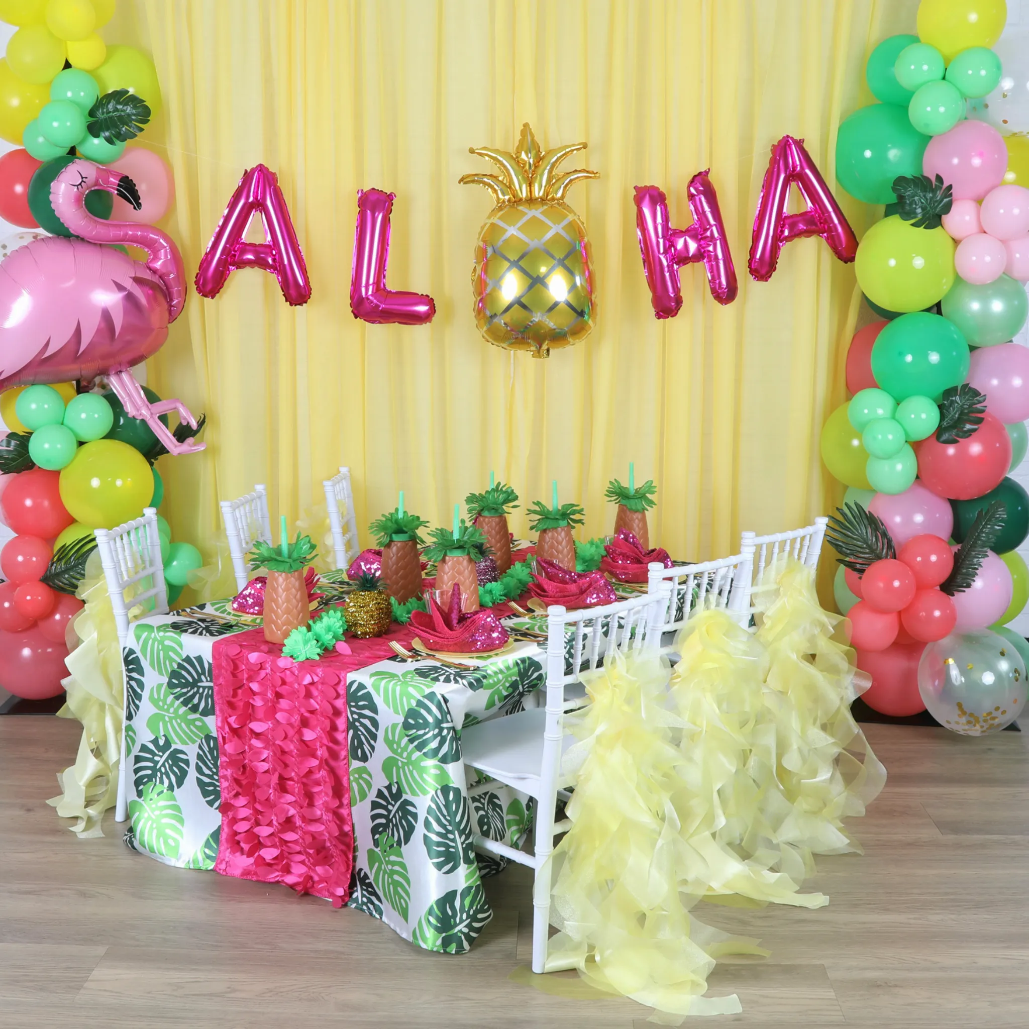 Leaf Petal Taffeta Table Runner - Fuchsia