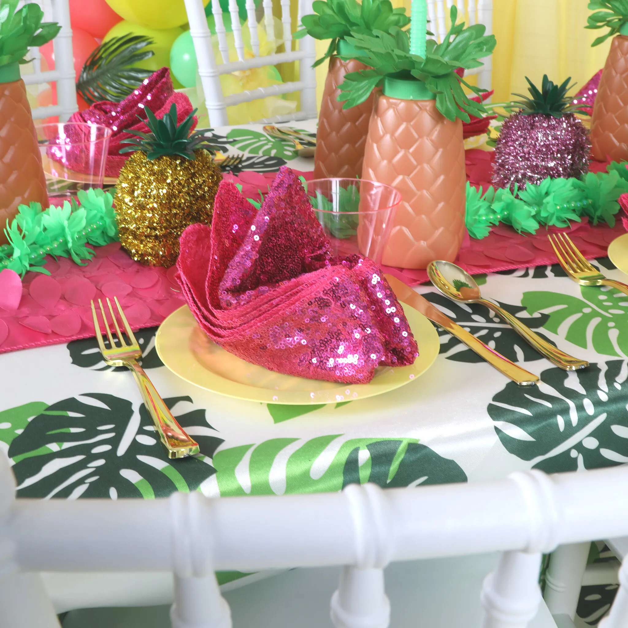 Leaf Petal Taffeta Table Runner - Fuchsia