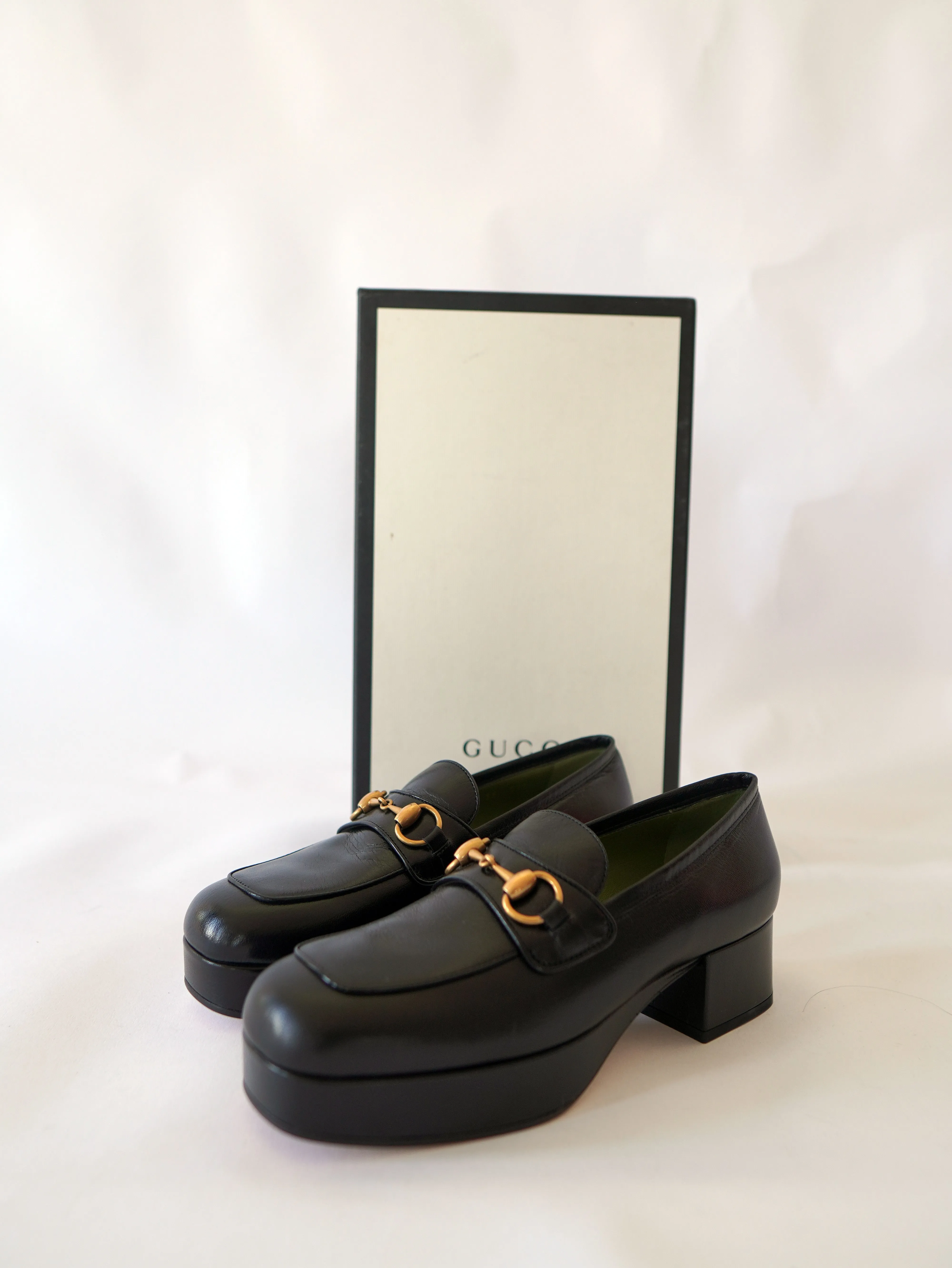 <b>GUCCI</b> <br>Houdan Platform Loafers 38