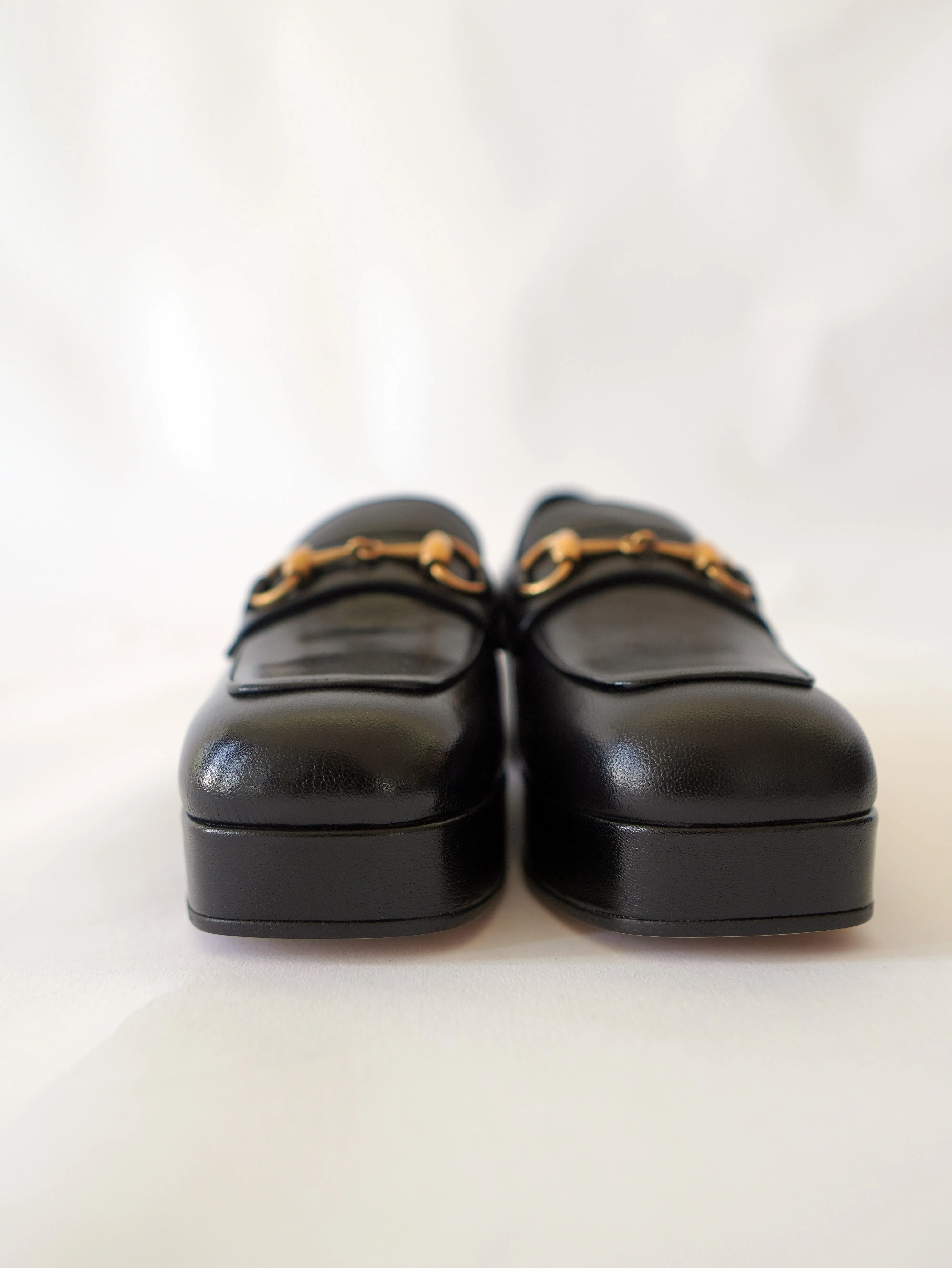 <b>GUCCI</b> <br>Houdan Platform Loafers 38