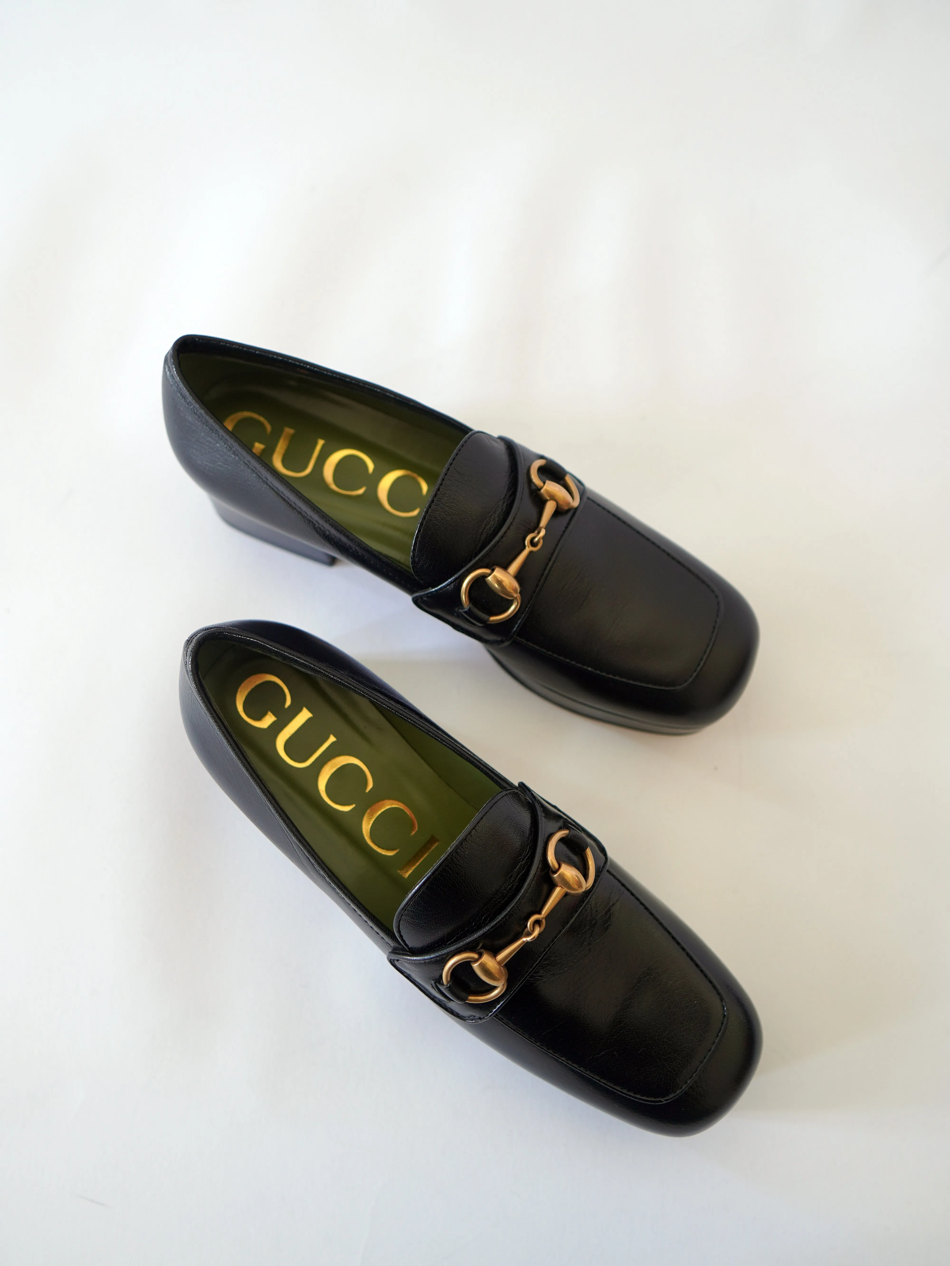<b>GUCCI</b> <br>Houdan Platform Loafers 38