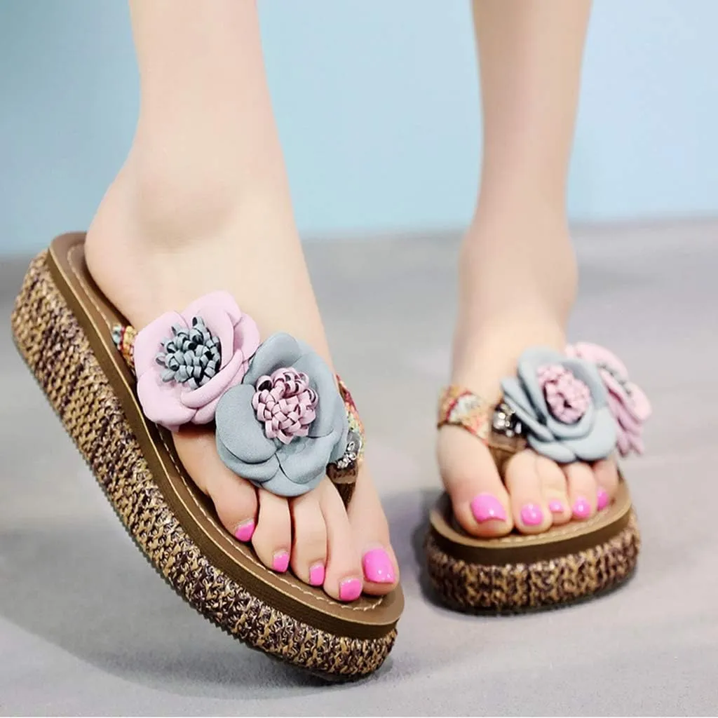 MIOKE Wome's Straw Platform Flipflops Bohemia Flowers Summer Comfort Nonslip Beach Wedge Thong Sandals
