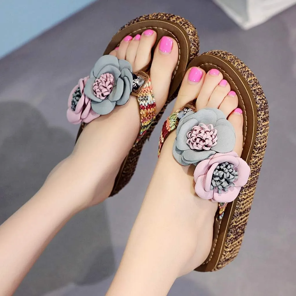 MIOKE Wome's Straw Platform Flipflops Bohemia Flowers Summer Comfort Nonslip Beach Wedge Thong Sandals