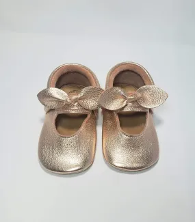 Rose Gold Scalloped Bow Moccasin