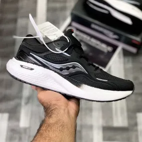 Sauconny Triiumph 21 (Black White) Top Premium Batch