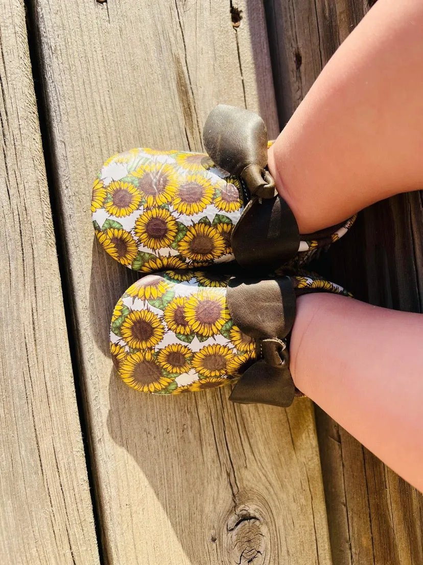 Sunflower Tie Bow Mocc