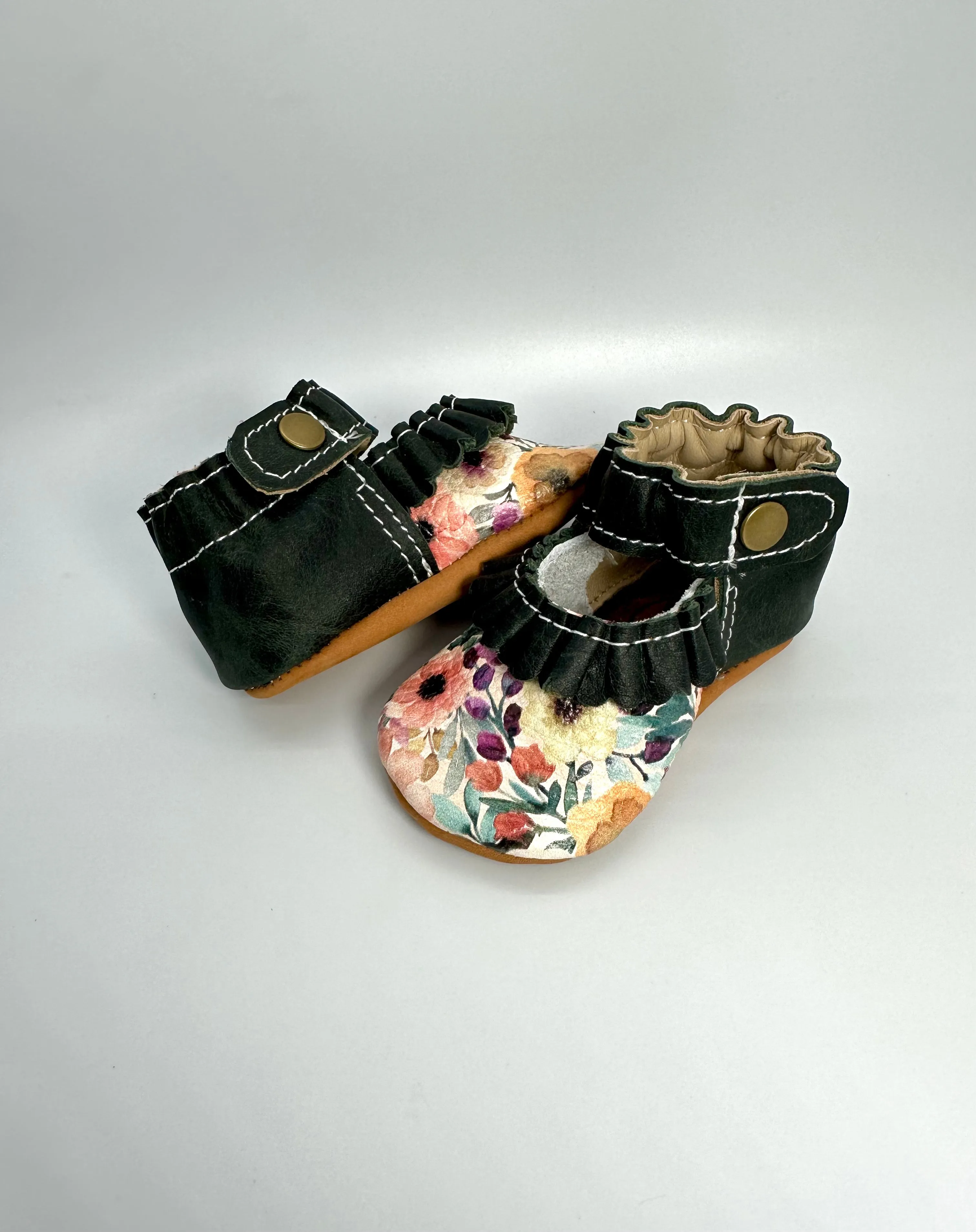 Watercolor Floral Evie Janes