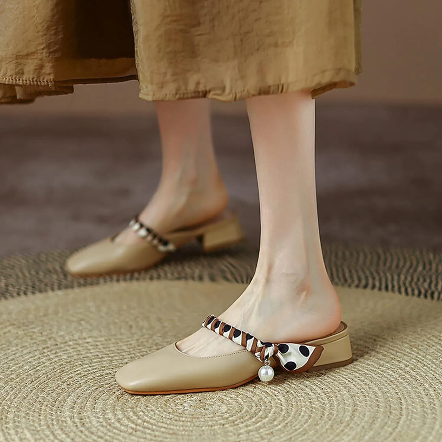 Women Chunky Low Heel Mules Backless Slip on Closed Square Toe Casual Flat Slide Mary Janes Shoes