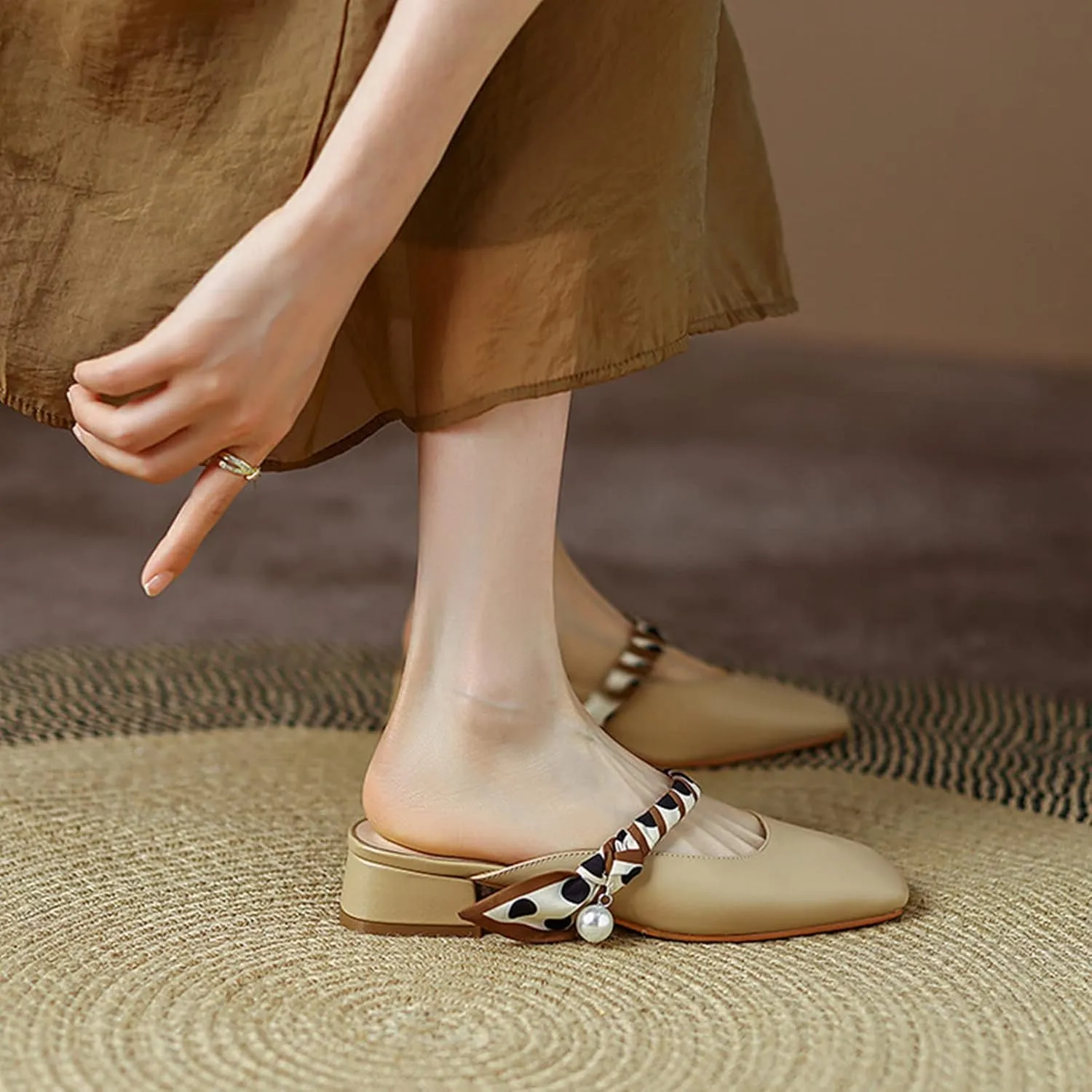 Women Chunky Low Heel Mules Backless Slip on Closed Square Toe Casual Flat Slide Mary Janes Shoes