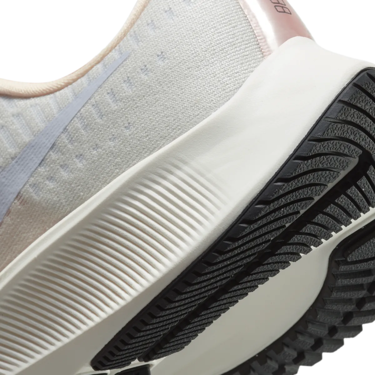 Women's Nike Pegasus 37 - BQ9647-102